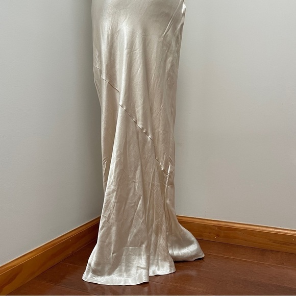 NEW! Dissh- Aisle Pearl Backless Midi Dress Size 8 Sleeveless Turtleneck - Picture 9 of 14